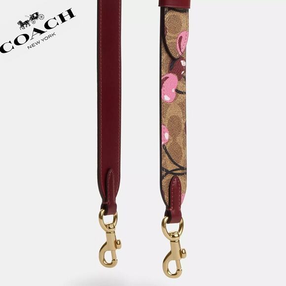 ❤️ Coach Reversible Strap In Signature Canvas With Cherry Print - Picture 1 of 8